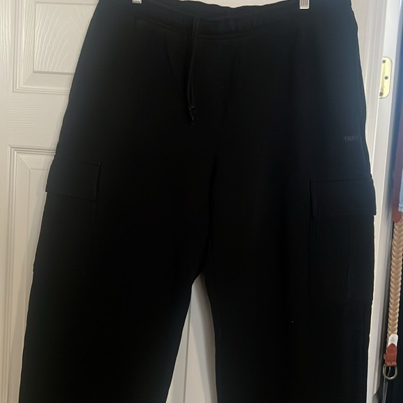 Aritzia cargo fleece pants - Picture 2 of 3